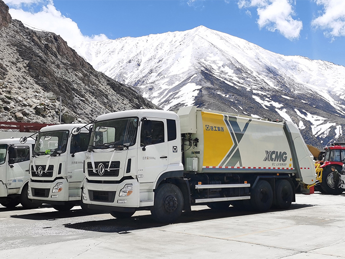 必发压缩式垃圾车批量交付西藏日喀则