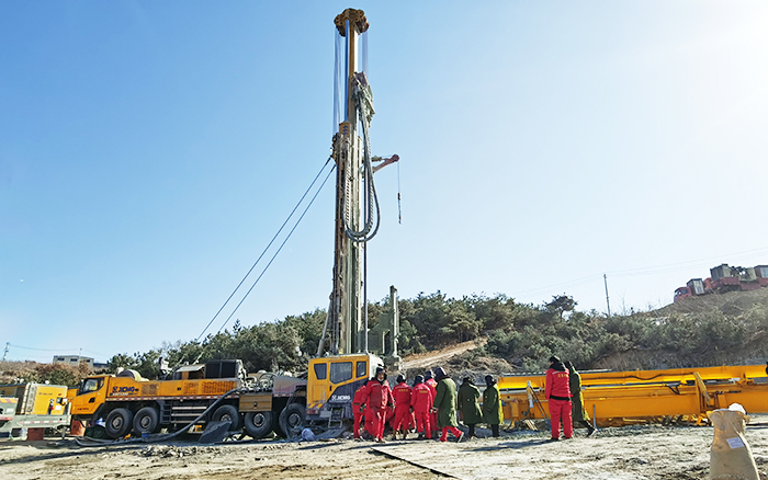 山东栖霞金矿救援，，，，必发全力以赴！